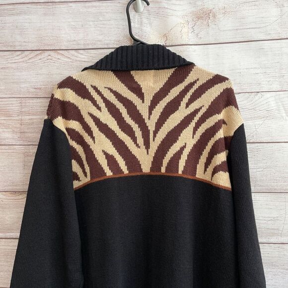 VINTAGE STORYBOOK KNITS SWEATER IN GIRAFFE PRINT - Picture 8 of 10